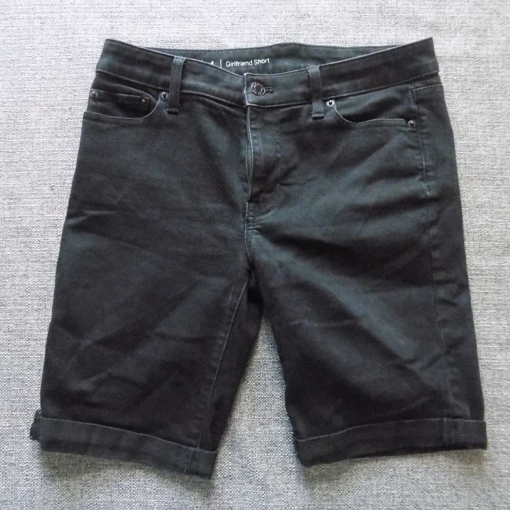 Talbots Girlfriend Short Womens Size 4 Black Excellent Cuffed Denim Flawless